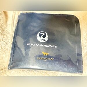 Japan Airlines JAL Business Class Amenity Kit Pouch Maison Kitsune Navy Sealed